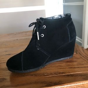 TOMS black suede wedge booties
